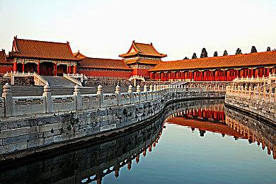 配音演员确认《不义联盟3》正在开发中